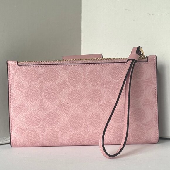 Coach Phone ID Wallet Wristlet CW780 Powder Pink Signature Canvas Clutch Bag - Picture 2 of 10